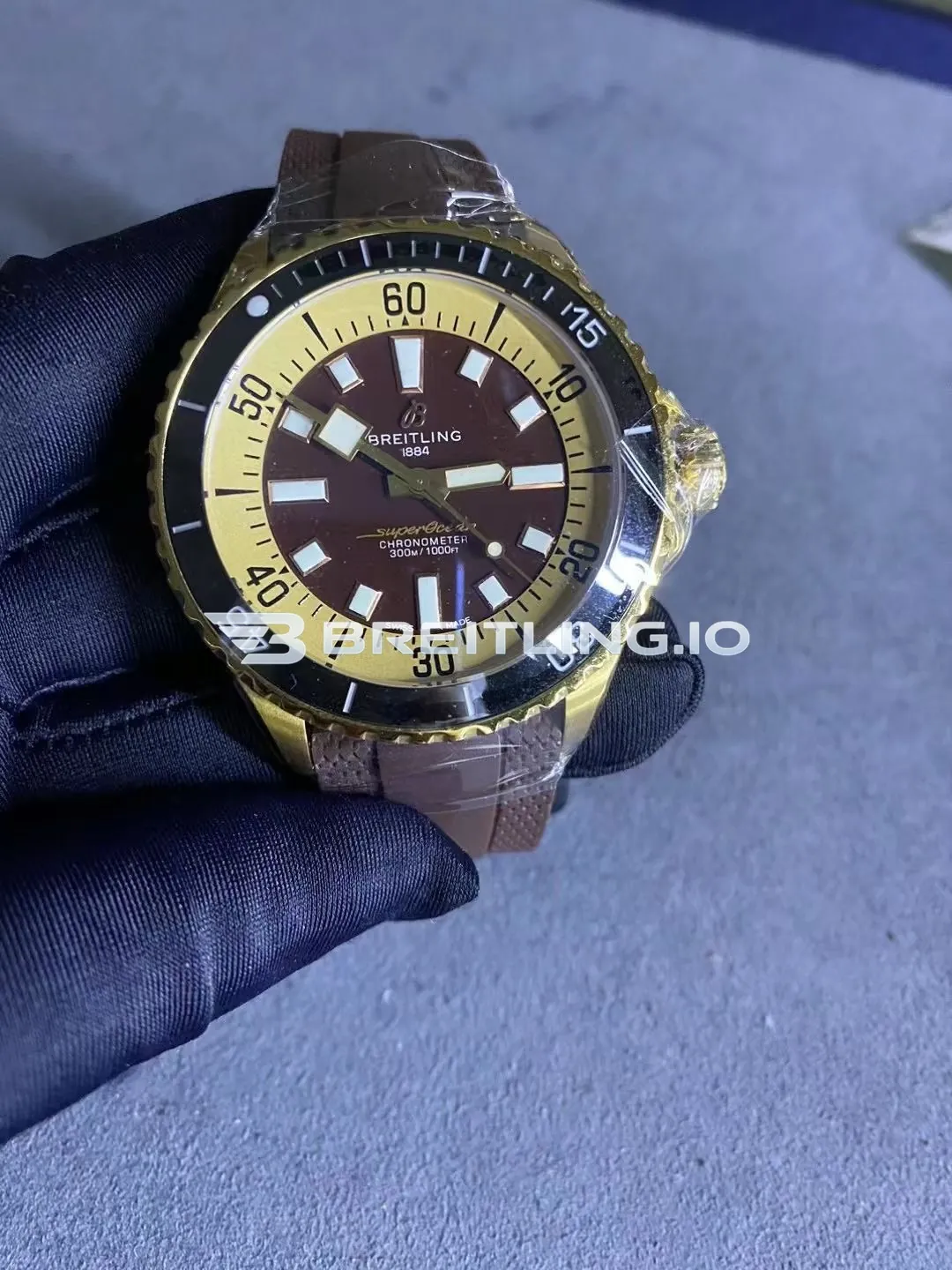 Breitling Superocean N17376201Q1S1 44mm Chocolate Brown Sunburst Dial Solid Black Ceramic Bezel Replica Front View