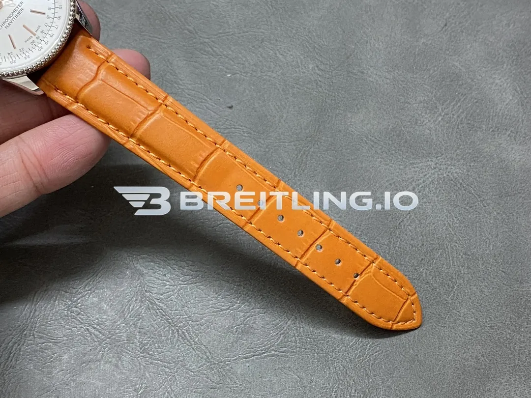 Breitling Navitimer A17395F41G1P3 35mm Silver Sunburst Dial Stainless Steel Beaded Flight Slide Rule Bezel Replica Strap