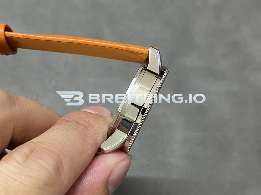 Breitling Navitimer A17395F41G1P3 35mm Silver Sunburst Dial Stainless Steel Beaded Flight Slide Rule Bezel Replica Left View