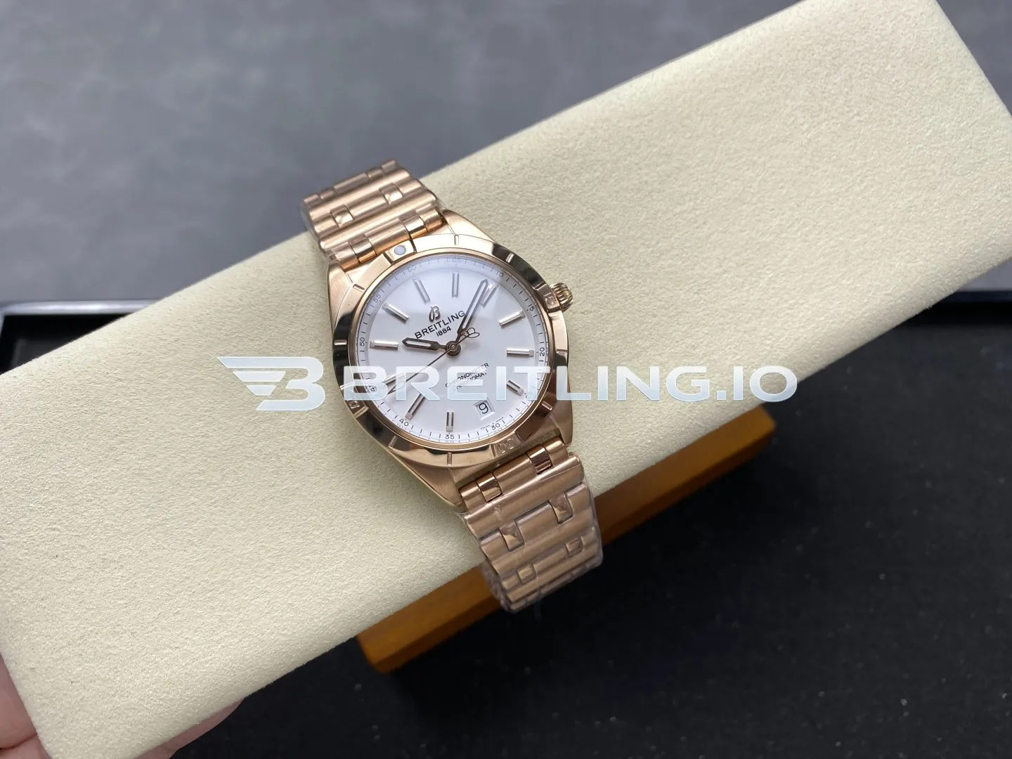 Breitling Chronomat R10380101A1R1 36mm White Sunburst Single Date Dial Solid 18K Rose Gold Polished Case Replica Side View
