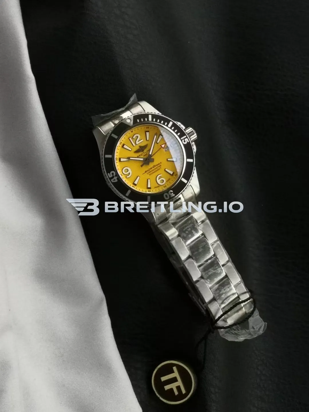 Breitling Superocean A17367021I1A1 44mm Bright Yellow Dial Black DLC Coated Stainless Steel Diving Bezel Replica Side View 1