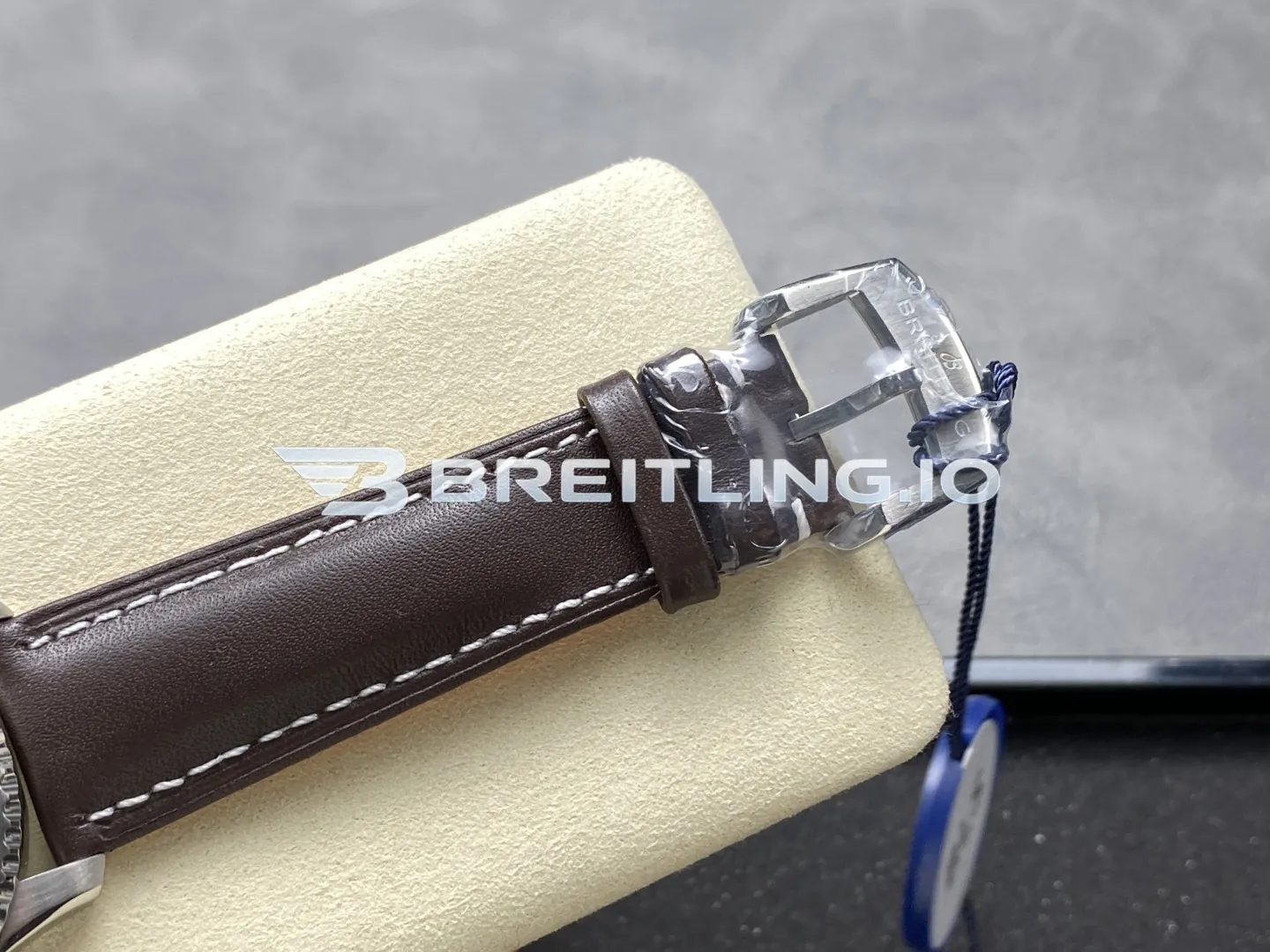 Breitling Navitimer A17314101B1X1 41mm Matte Black White Luminous Single Date Dial Beaded Bidirectional Slide Rule Bezel Replica Strap And Clasp