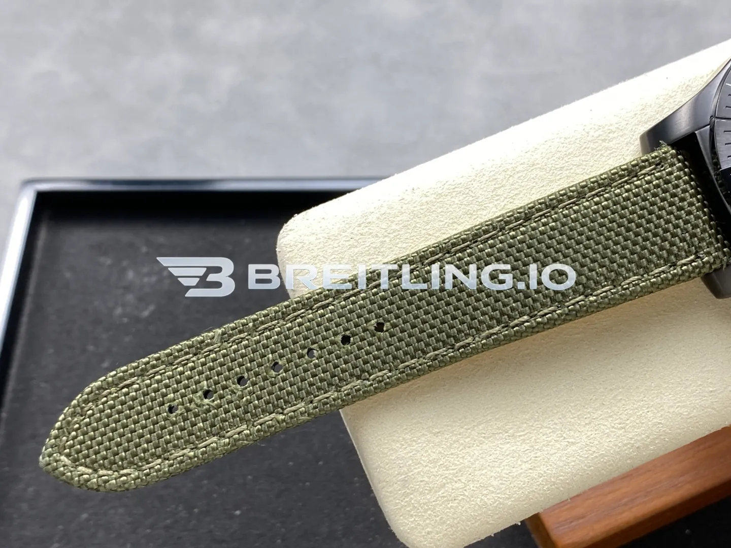 Breitling Avenger Night Mission V13317101L1X1 45mm Military Green DLC Coated Titanium Case Replica Strap