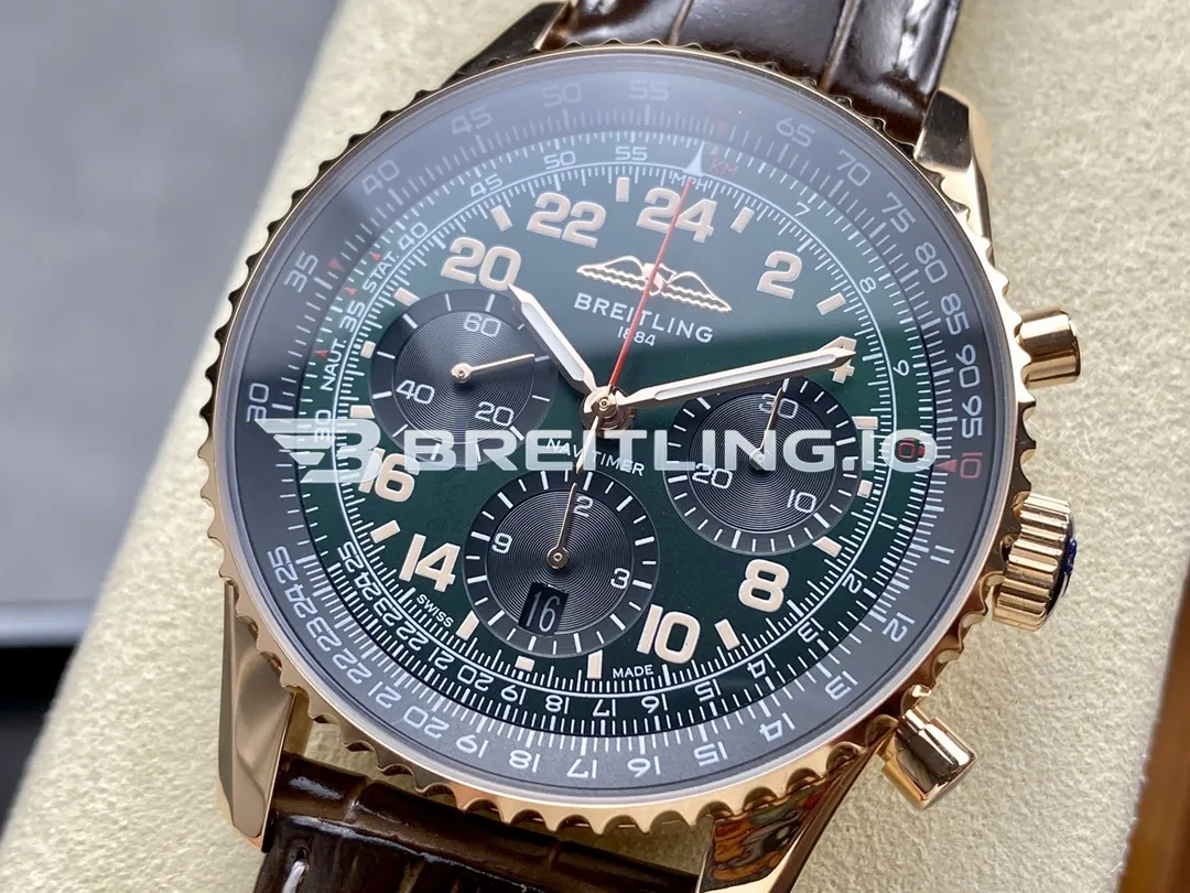 Breitling Navitimer B01 Chronograph RB12302A1L1P1 41mm Forest Green Sunburst Subdial Fluted Slide Rule Bezel Replica Dial Detail 2