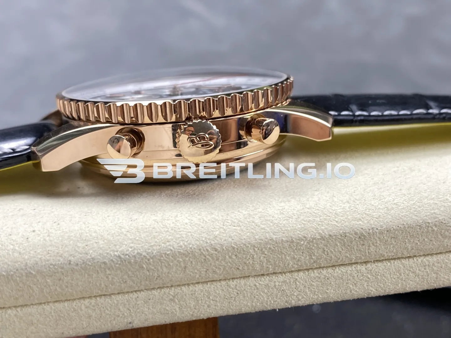 Breitling Navitimer B01 Chronograph RB0138211B1P1 43mm Matte Black Dial 18K Rose Gold Case Replica Right View