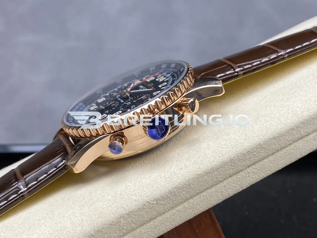 Breitling Navitimer B01 Chronograph RB12302A1L1P1 41mm Forest Green Sunburst Subdial Fluted Slide Rule Bezel Replica Right View