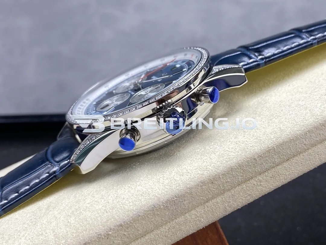 Breitling Navitimer B01 Chronograph AB0139631C1P1 41mm Deep Full Diamond Paved Fluted Slide Rule Bezel Replica Right View