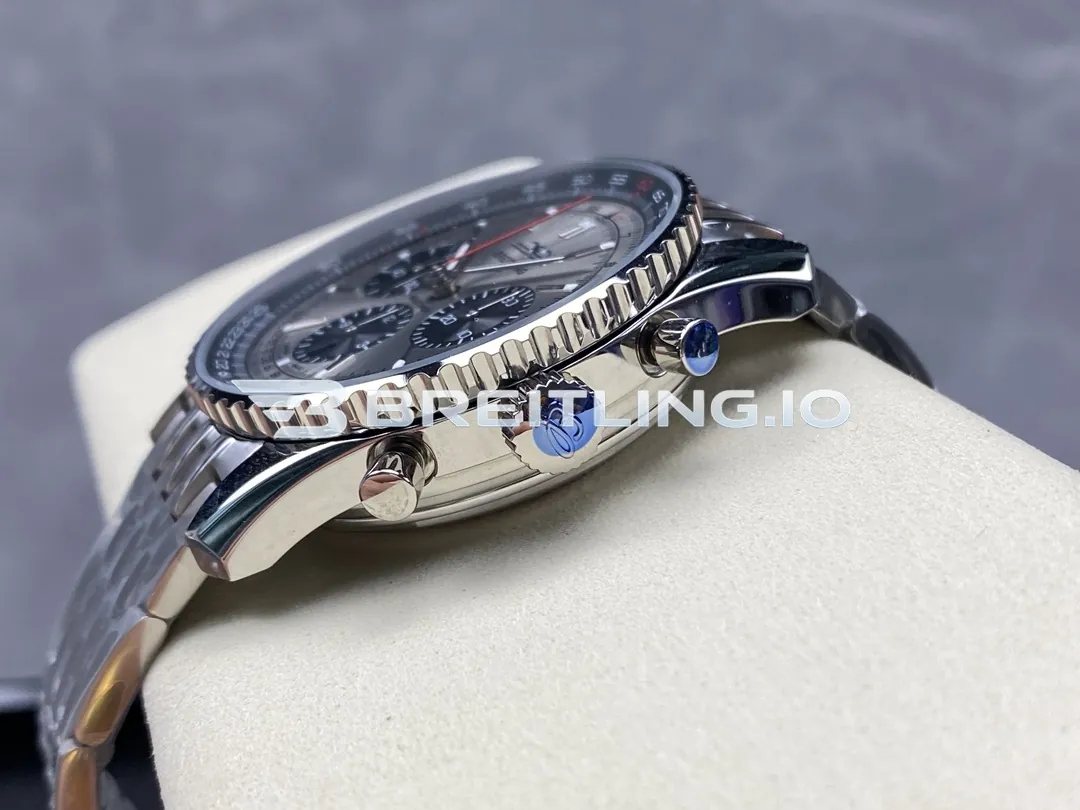 Breitling Navitimer B01 Chronograph 43 AB0138241G1A1 Silver Dial Slide Rule Bezel Steel Metal Bracelet Replica Right View
