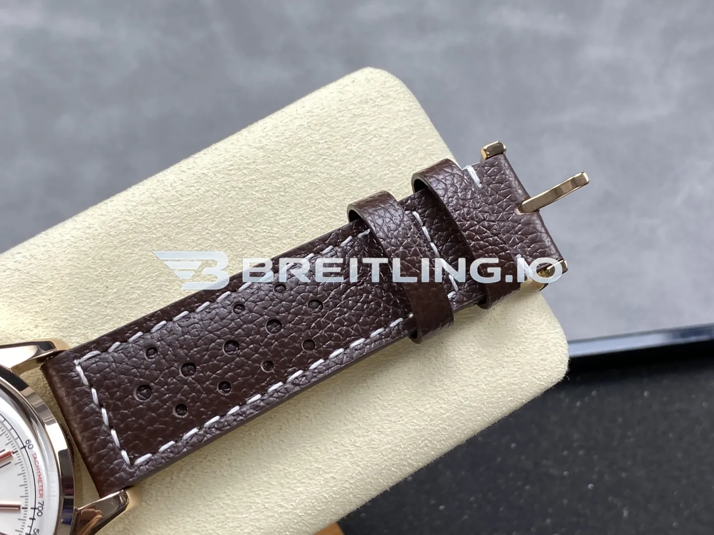 Breitling Premier B01 RB0118371G1P1 42mm Cream White Dial 18K Rose Gold Brown Leather Replica Strap And Clasp