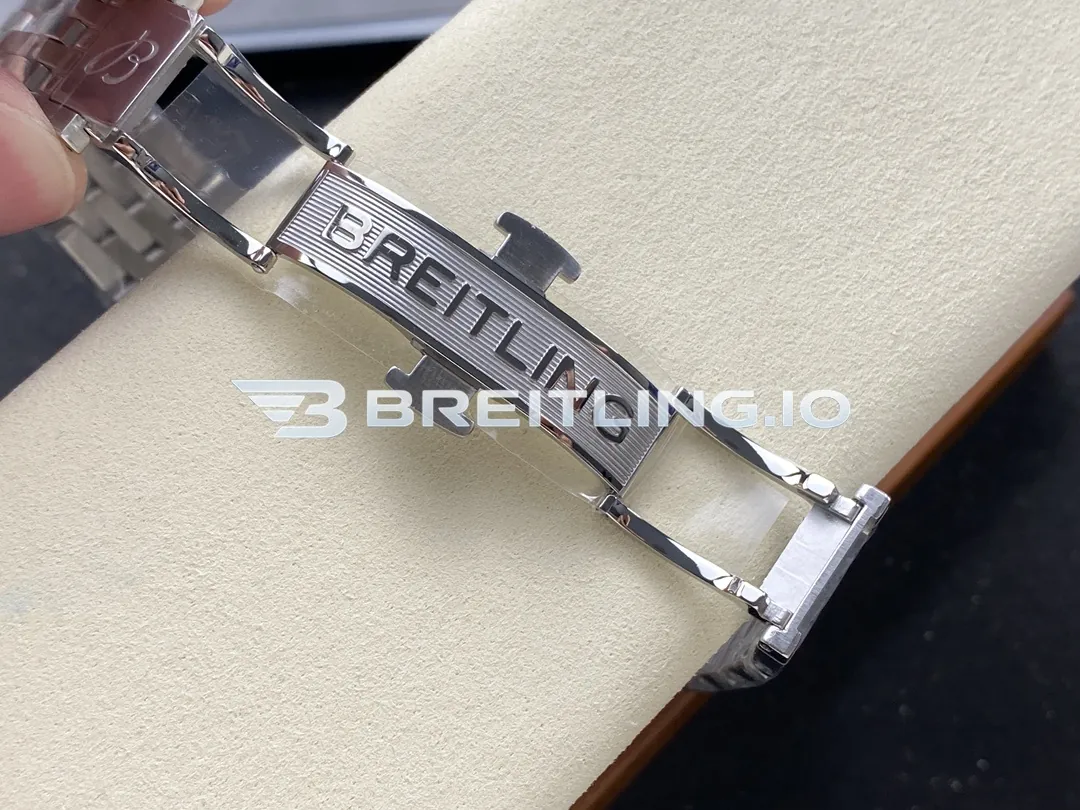 Breitling Navitimer Chronograph 41 PB02301A1B1A1 Black Dial Stainless Steel Slide Rule Bezel Pilot Replica Clasp