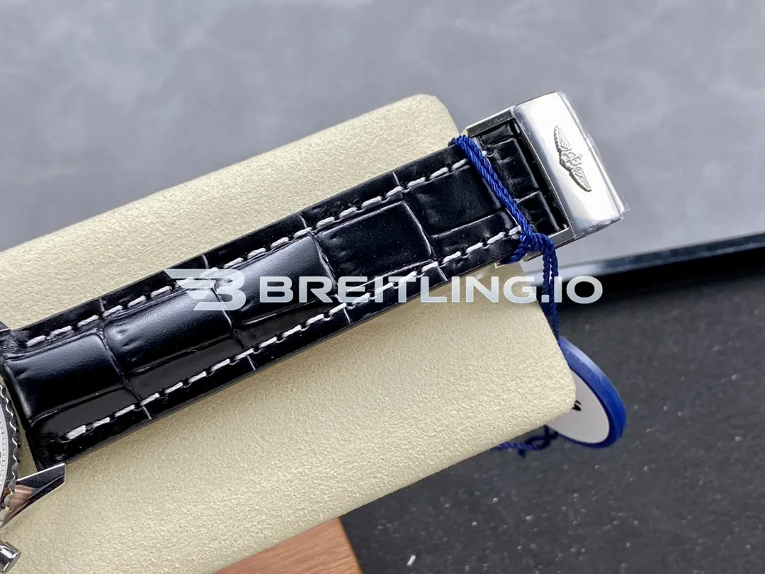 Breitling Navitimer B01 Chronograph 43 AB0121211B1X1 Gloss Black Sunburst Dial Steel Black Leather Aviation Replica Strap And Clasp