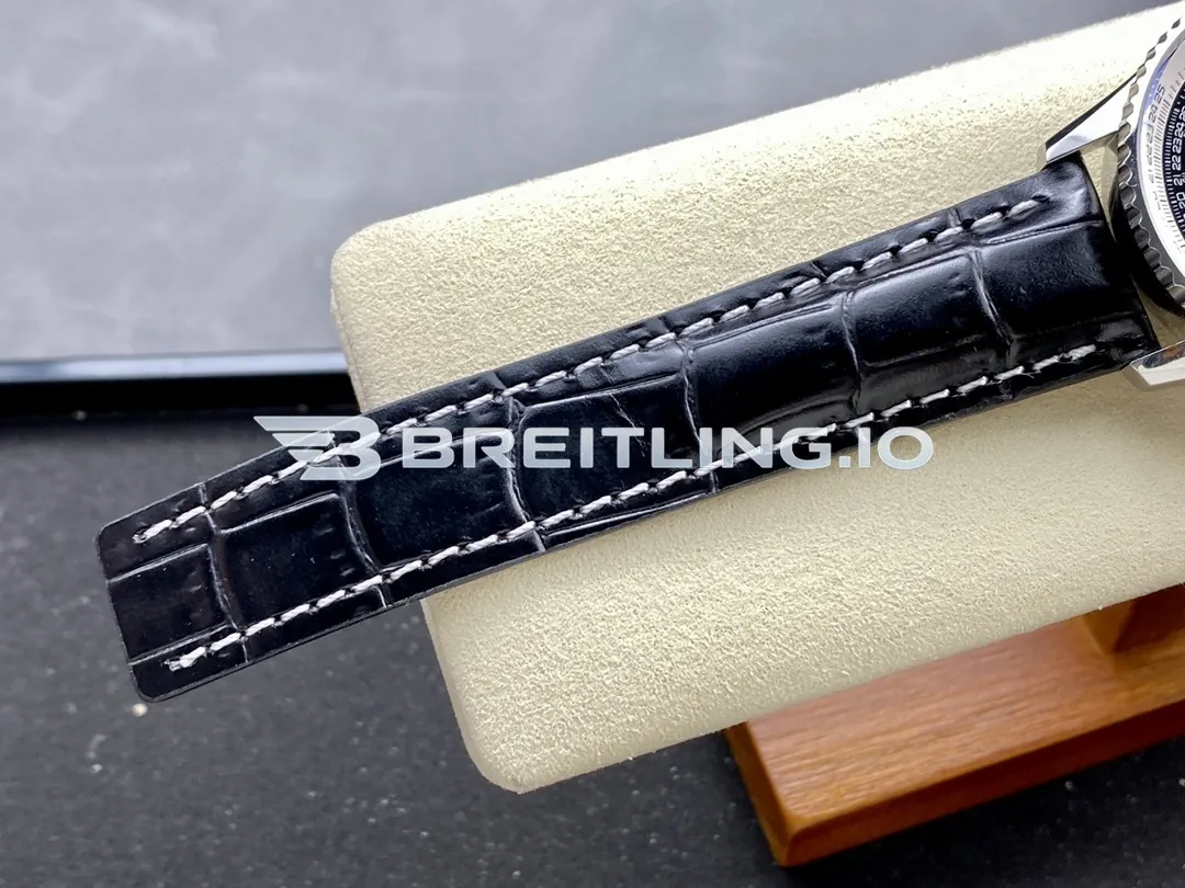 Breitling Navitimer B01 Chronograph 43 AB0121211B1X1 Gloss Black Sunburst Dial Steel Black Leather Aviation Replica Strap