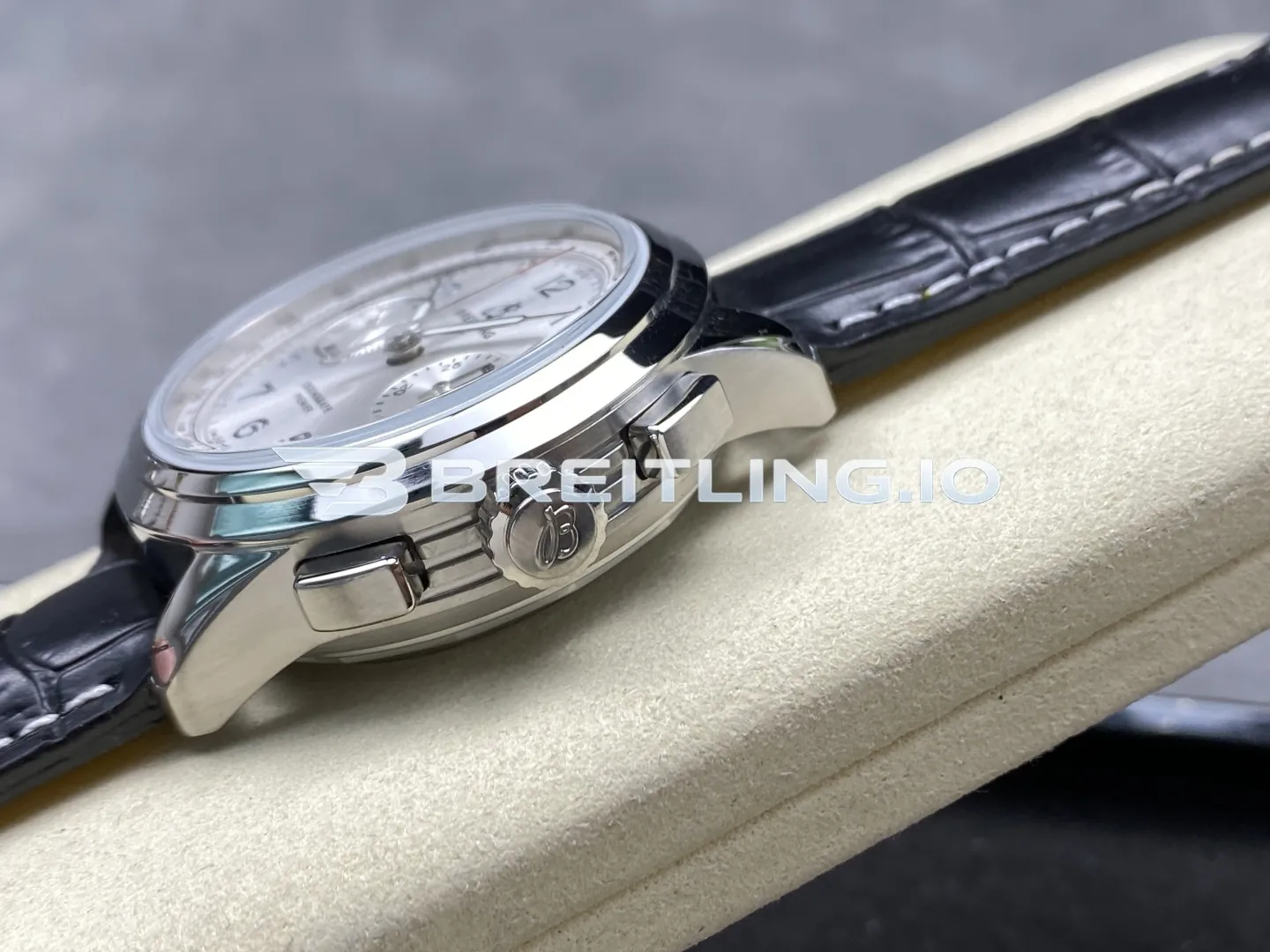 Breitling Premier Chronograph 40 AB0930371G1P1 Silver Sunburst Numeral Dial Stainless Steel Bezel Replica Right View