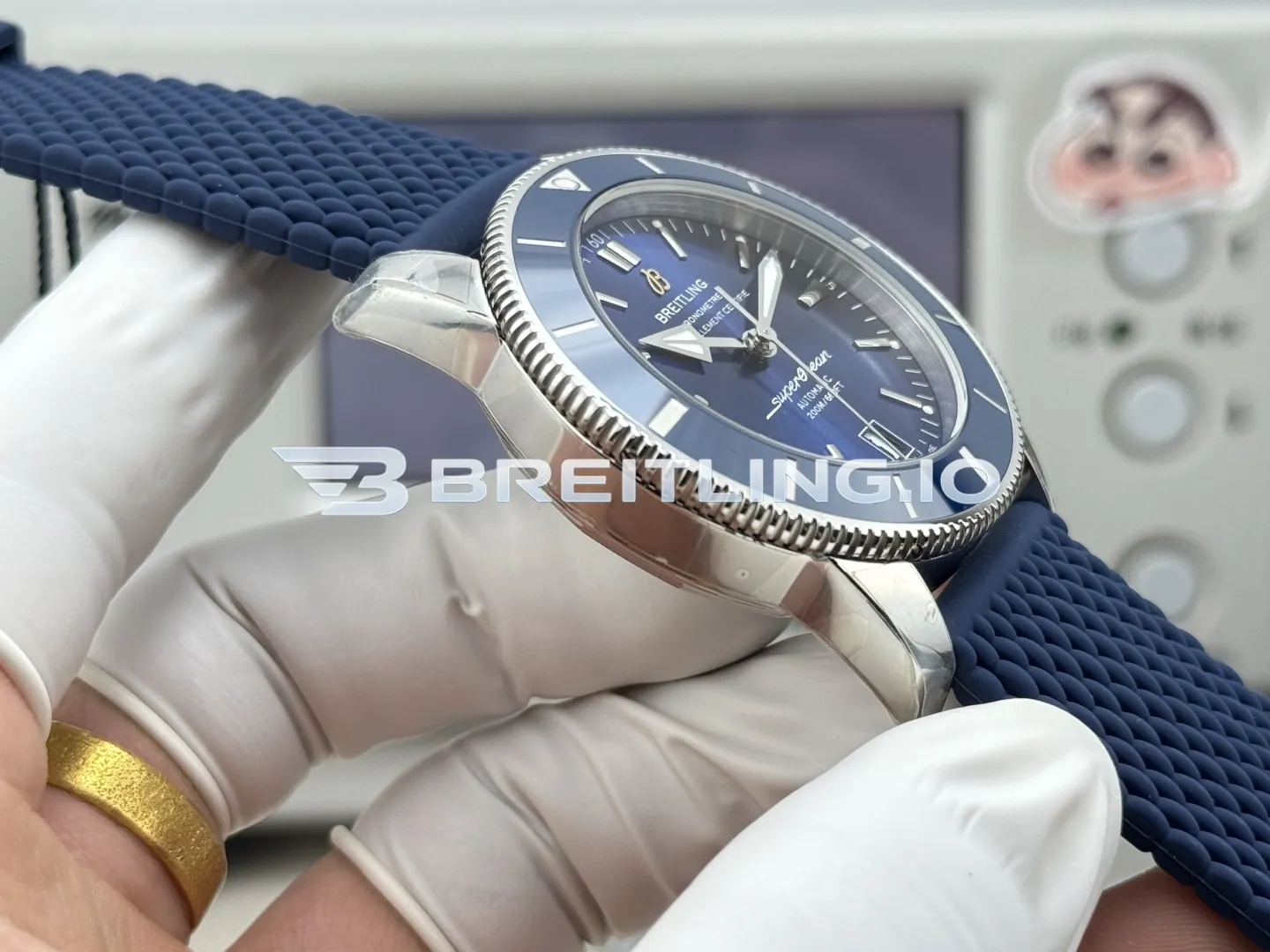 Breitling Superocean Heritage II AB2010161C1S1 42mm Blue Sunburst Dial Blue Ceramic Bezel Replica Left View