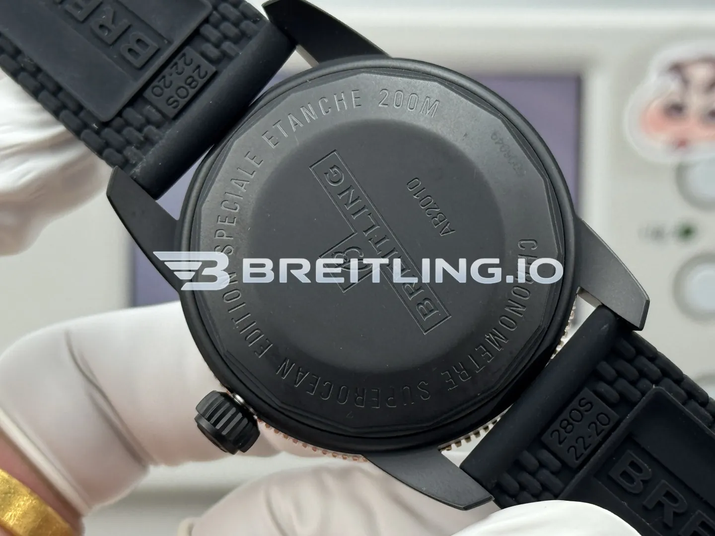 Breitling Superocean Heritage II UB20303A1B1S1 44mm Black Sunburst Dial Black Ceramic Bezel Replica Back View