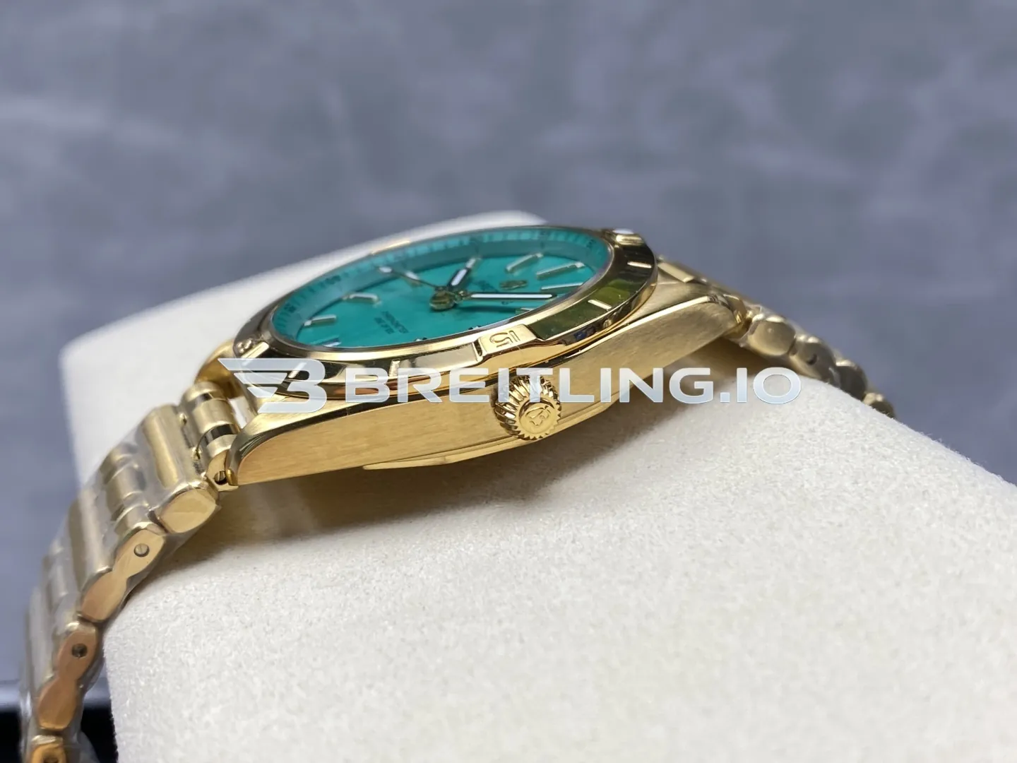 Breitling Chronomat K103801A1L1K1 36mm Mint Green Sunburst Dial Polished 18K Yellow Gold Fixed Bezel Replica Right View