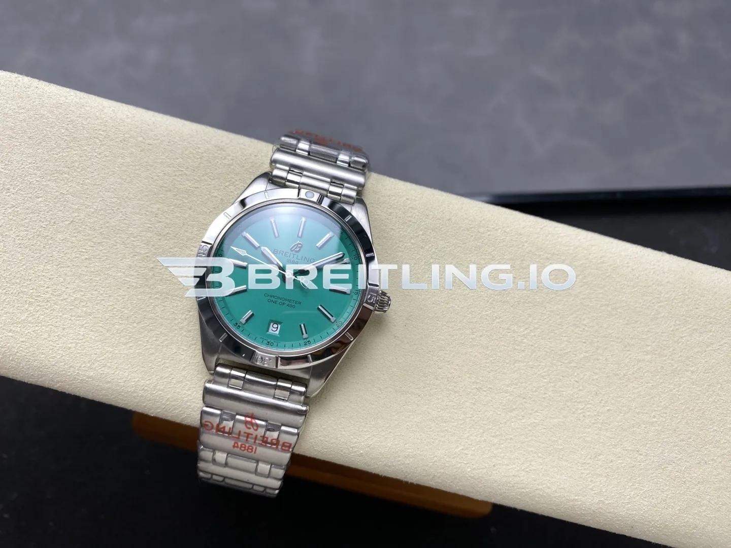 Breitling Chronomat 36 "Victoria Beckham" A103801A1L1A1 Mint Green Sunburst Dial Steel Bezel Replica Side View 2