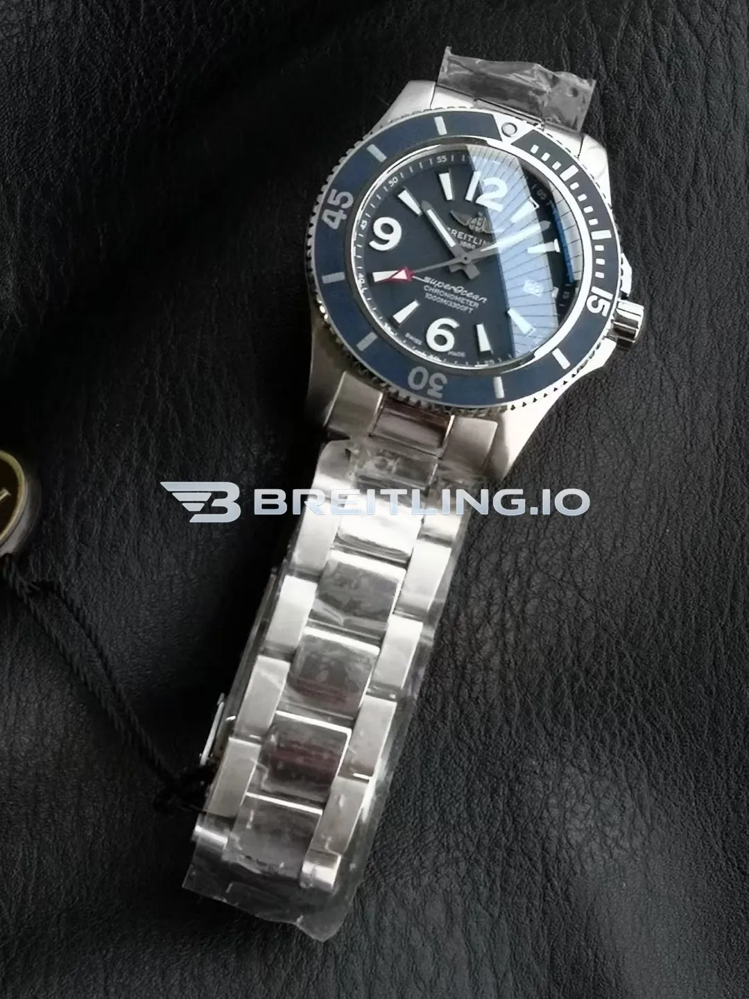 Breitling Superocean II A17366D81C1A1 42mm Dark Blue Matte Dial Blue Unidirectional Ceramic Rotating Bezel Replica Side View 2