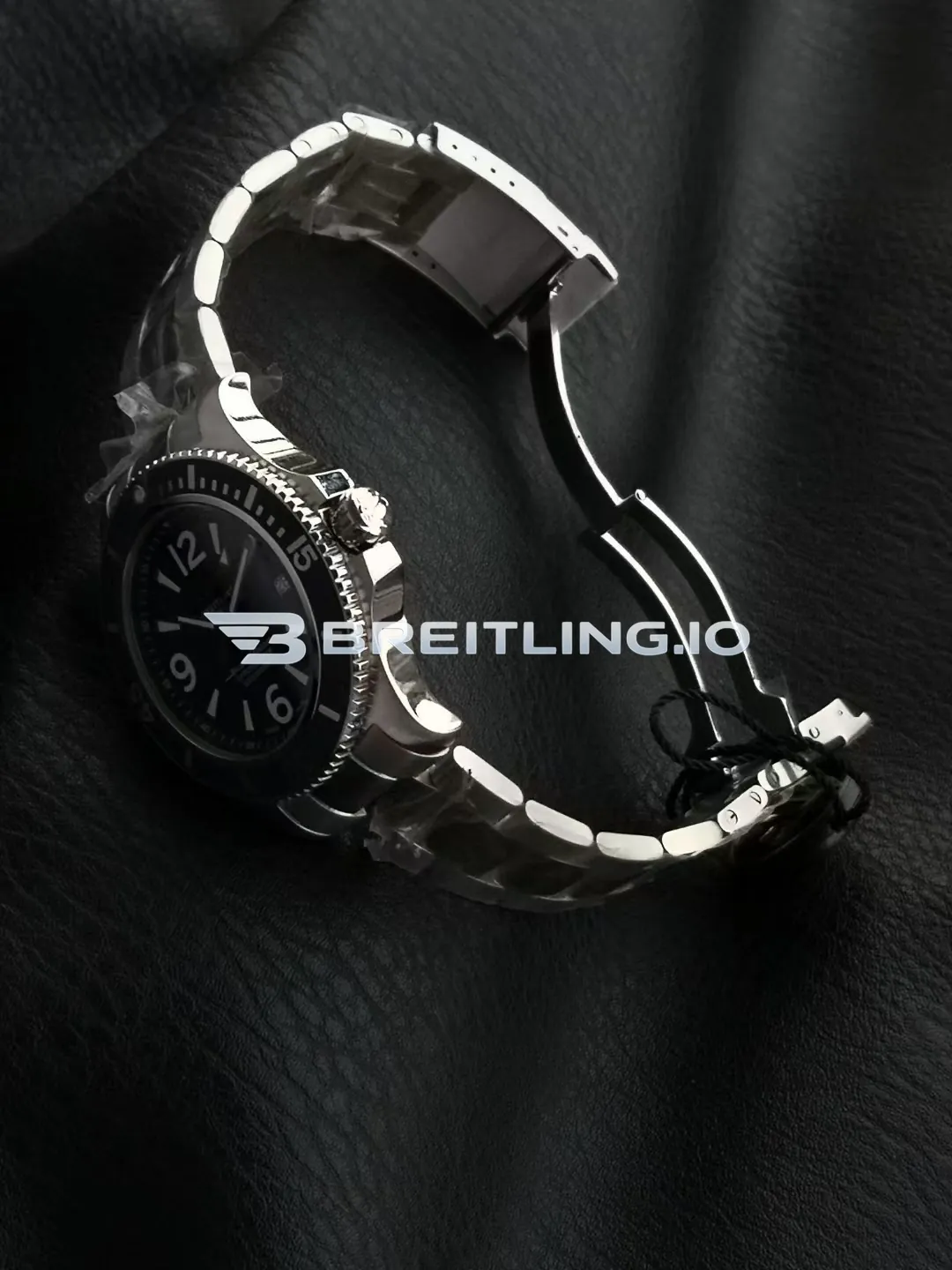 Breitling Superocean II A17366D81C1A1 42mm Dark Blue Matte Dial Blue Unidirectional Ceramic Rotating Bezel Replica Right View