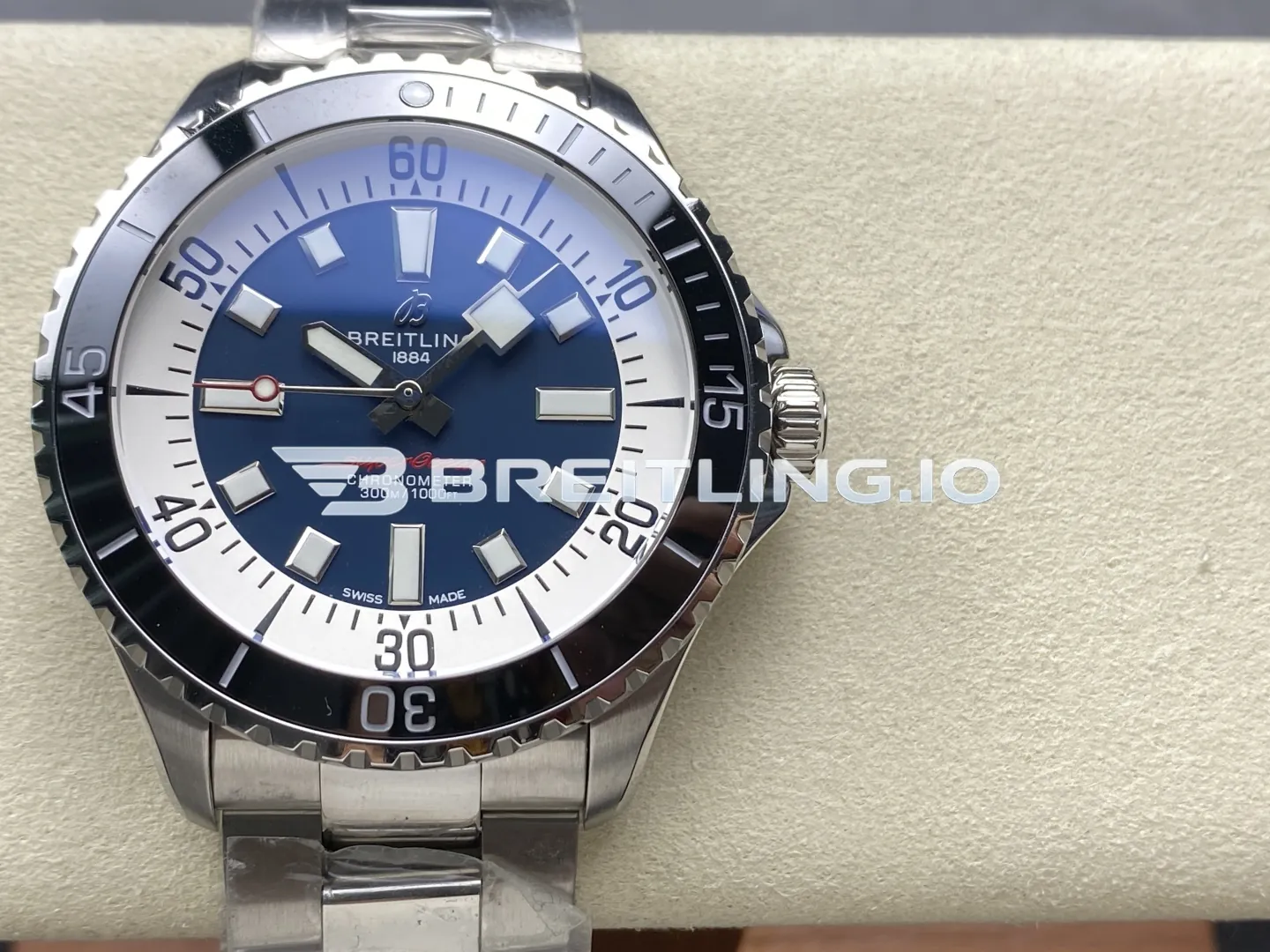 Breitling Superocean A17376211C1A1 44mm Deep Blue Sunburst Dial Black Ceramic Unidirectional Rotating Bezel Replica Front View