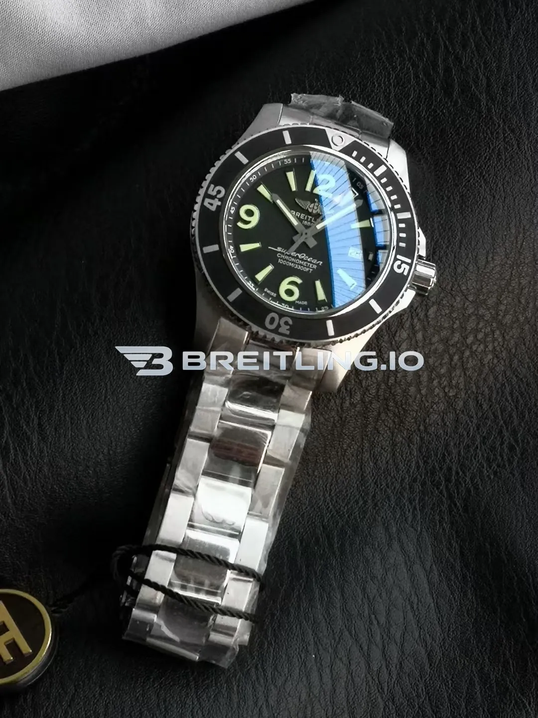 Breitling Superocean II A17367D71B1A1 44mm Black Matte Dial Black Ceramic Unidirectional Rotating Bezel Replica Side View 2