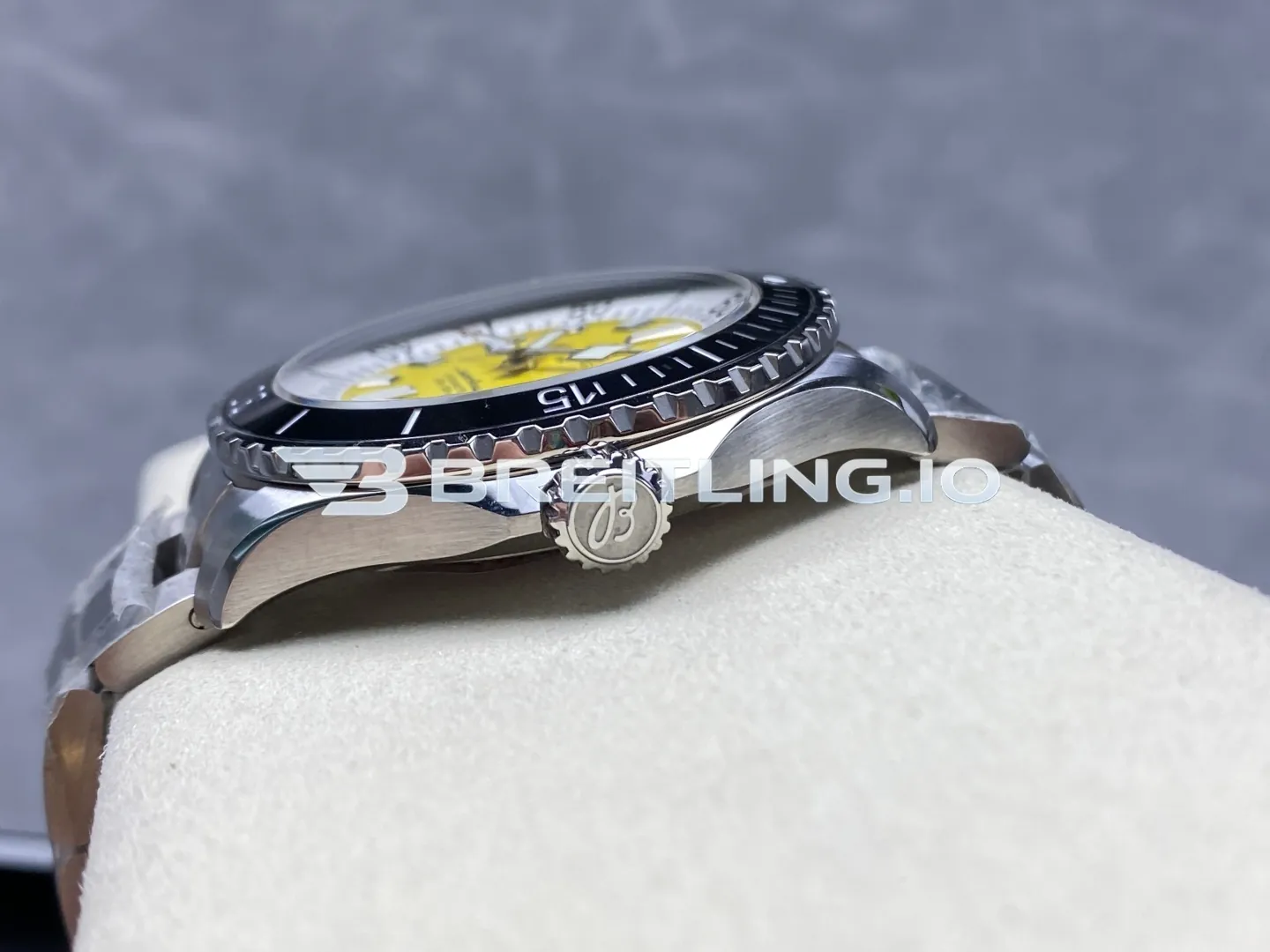 Breitling Superocean A17375211I1A1 42mm Bright Yellow Sunburst Dial Black Unidirectional Ceramic Rotating Bezel Replica Right View