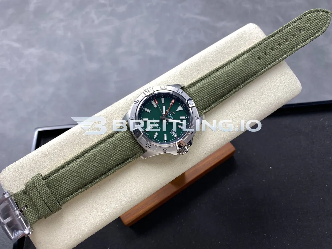 Breitling Avenger A17328101L1X1 42mm Military Green Dial Brushed Satin Stainless Steel Bidirectional GMT Bezel Replica Side View