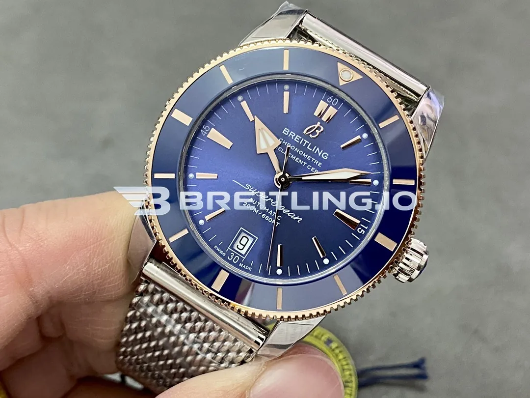 Breitling Superocean Heritage B20 UB2010161C1A1 42mm Royal Blue Sunburst Dial Blue Ceramic Rotating Bezel Replica Dial Detail 2