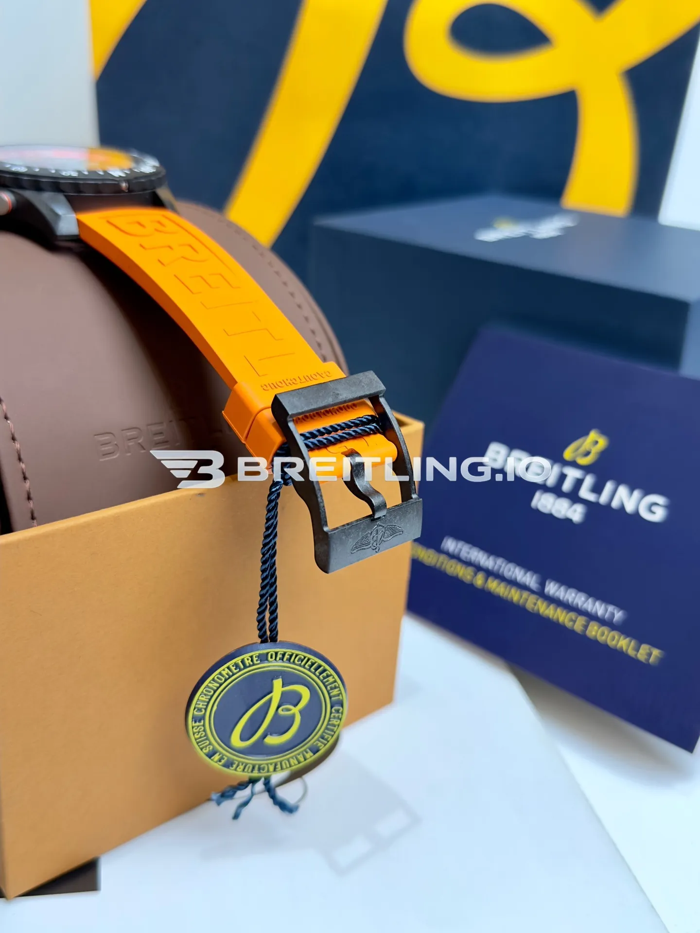 Breitling Professional Endurance Pro Ironman 70.3 X823101A1M1S1 44mm Grey Black Chronograph Dial Directional Compass Bezel Replica Strap And Clasp