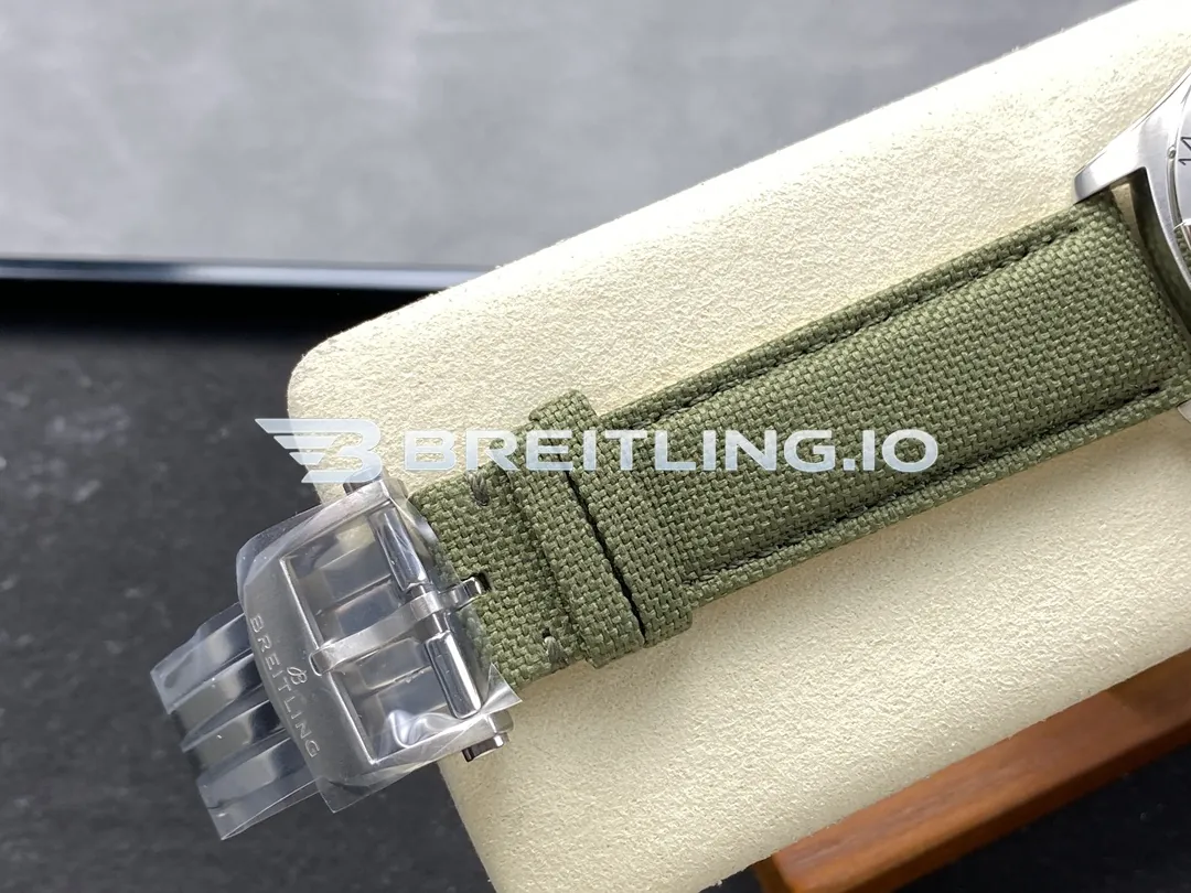Breitling Avenger A17328101L1X1 42mm Military Green Dial Brushed Satin Stainless Steel Bidirectional GMT Bezel Replica Strap And Clasp