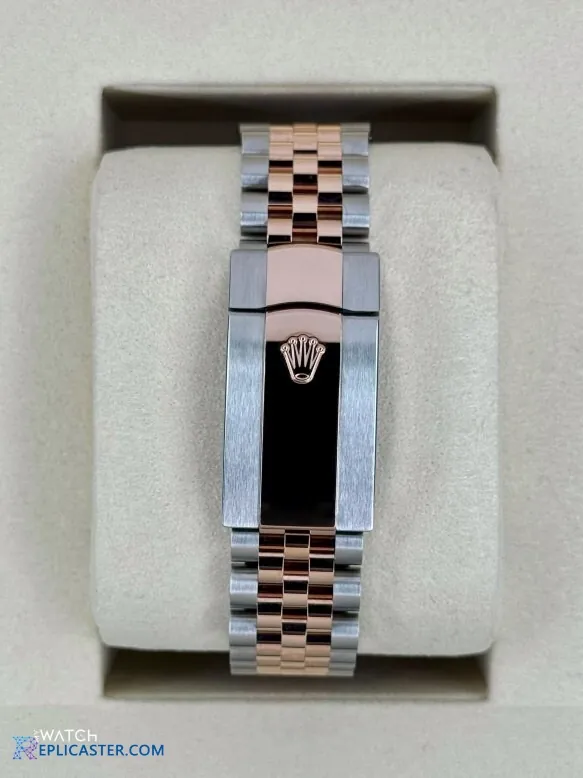 Rolex Datejust 36mm - Angled view in presentation box