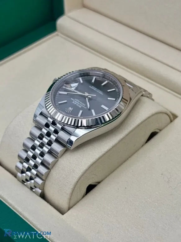 Datejust 41mm case side detail