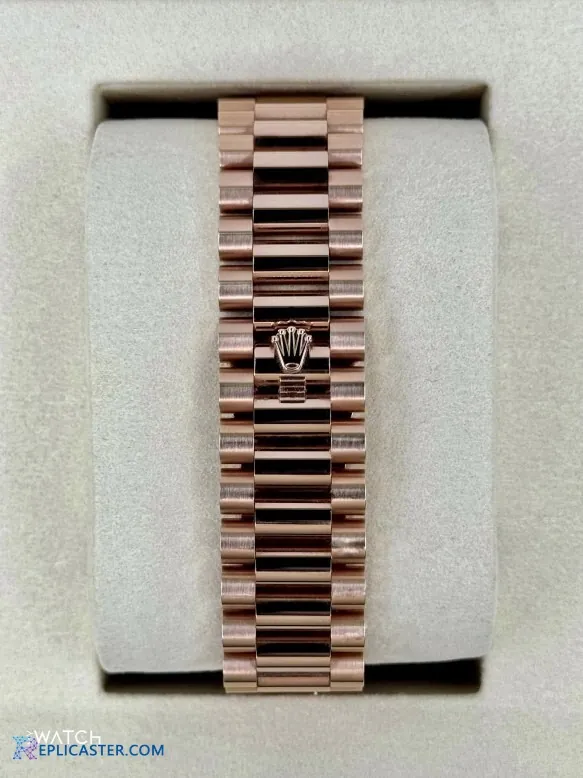 Rolex Day-Date watch case side profile
