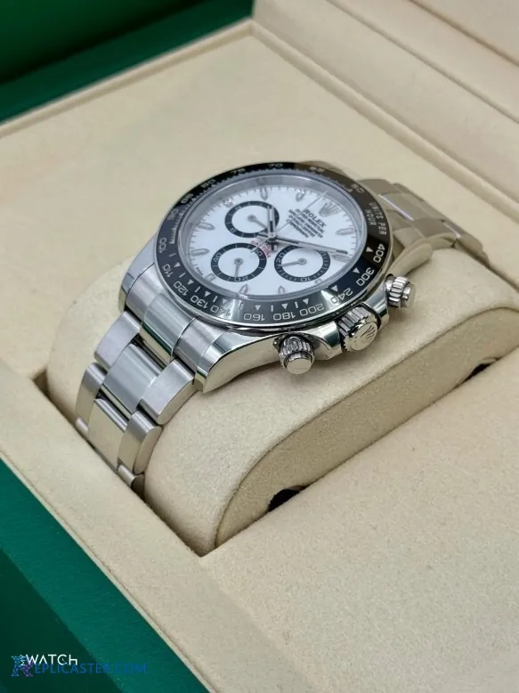 Rolex Daytona 40mm replica, bezel detail