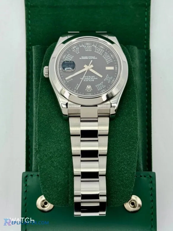 Datejust II 41mm replica clasp detail