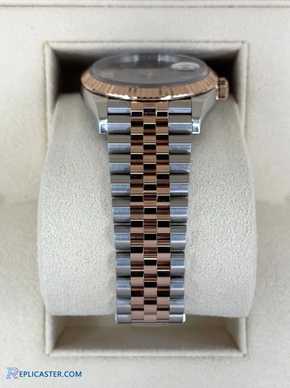 Datejust 36mm replica in presentation box