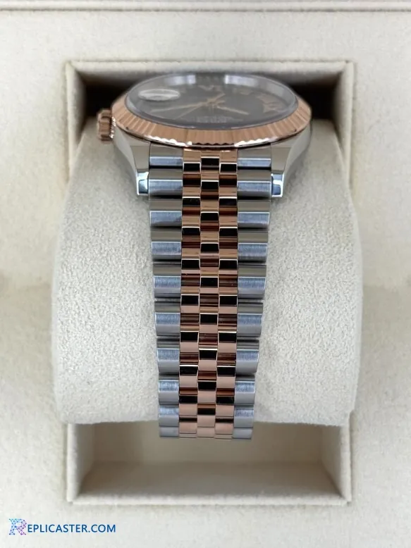 Datejust 36mm replica crown detail