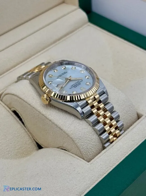Datejust 36mm diamond dial close-up