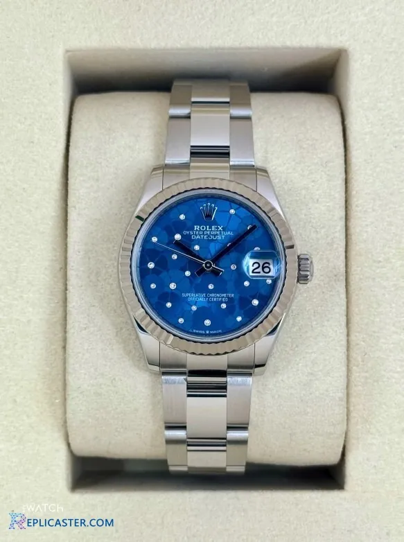 Datejust 31mm watch with box and accessories