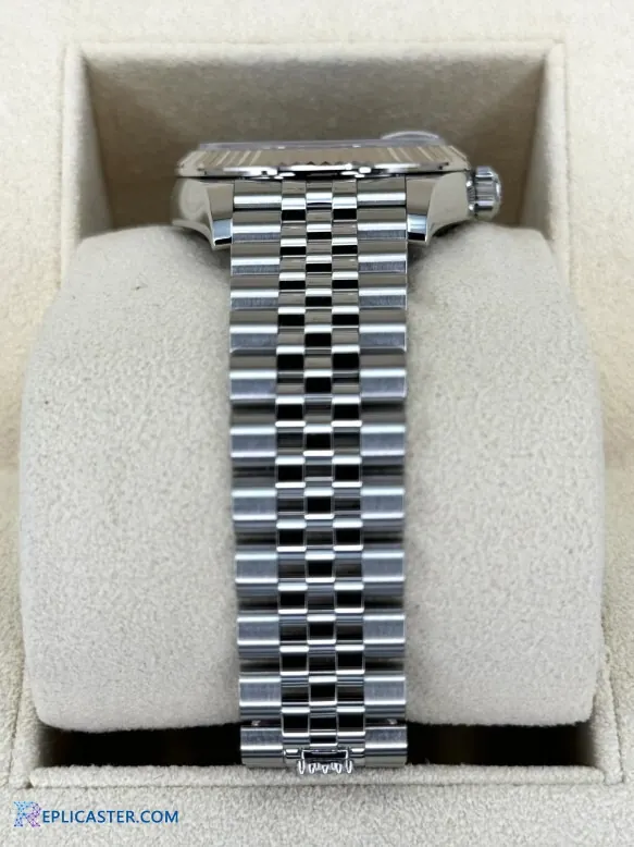 Datejust 31mm replica clasp detail