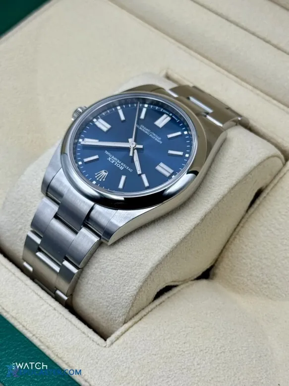 Rolex Oyster Perpetual 41mm case side view