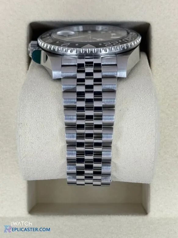 Rolex GMT-Master II crown detail