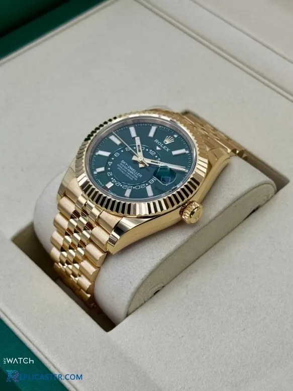 Replica Rolex Sky-Dweller fluted bezel close-up