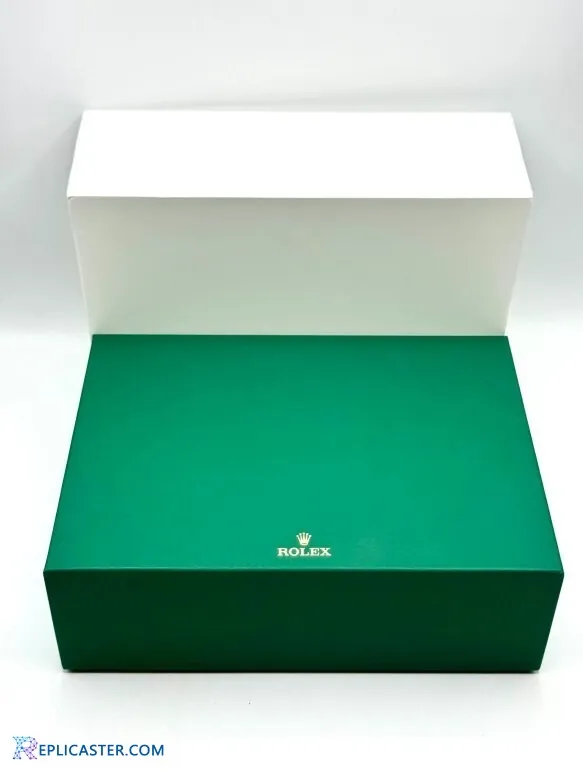 Rolex Extra Large Box #84 open view