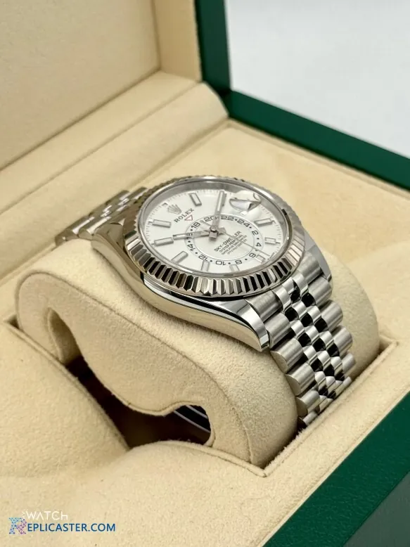 Sky-Dweller 42mm bracelet and clasp