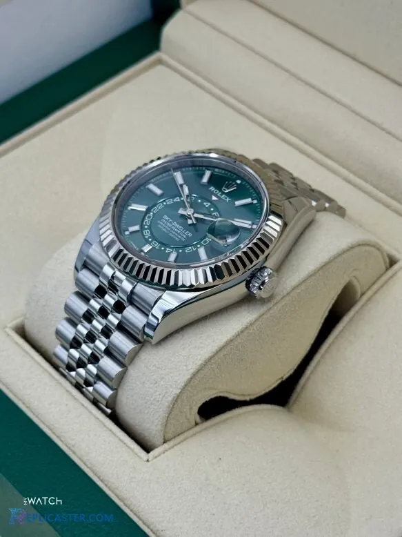 Rolex Sky-Dweller fluted bezel close-up