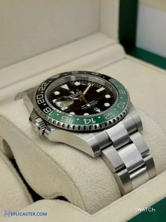 GMT-Master II 1:1 Clone with box & papers
