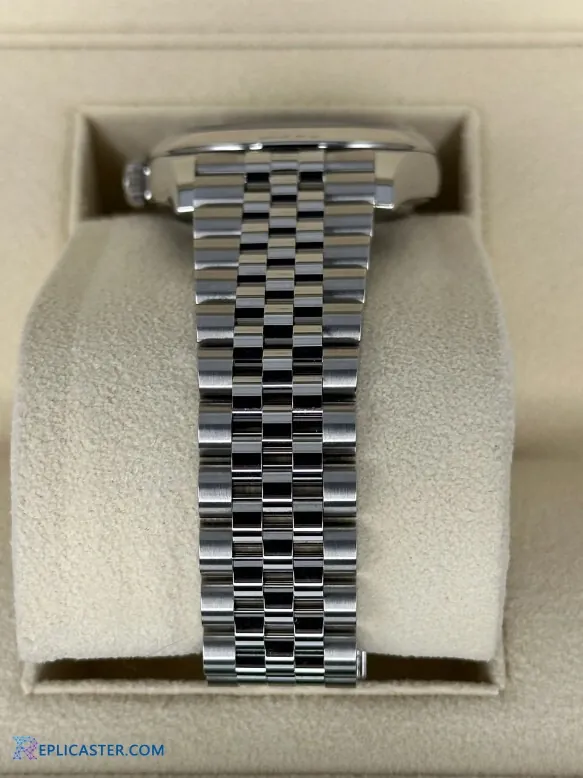 Datejust 36mm replica case side view