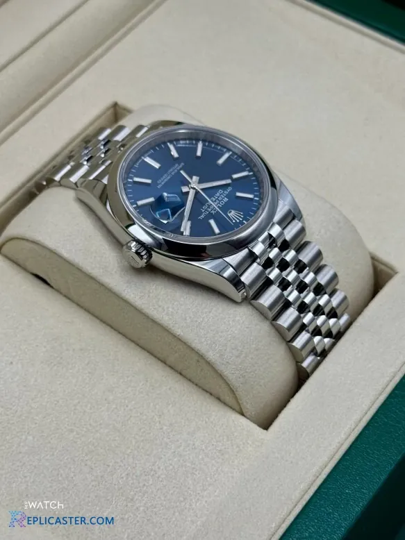 Datejust 36mm replica blue dial close-up
