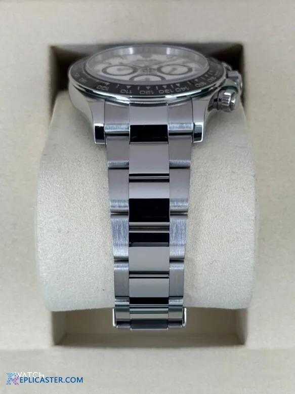 Rolex Daytona 40mm replica, watch face close-up